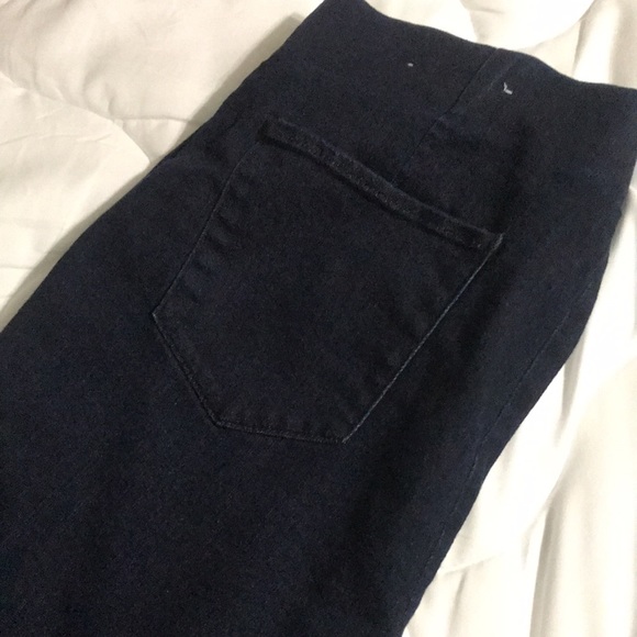 Platinum Chico’s denim trousers - Picture 2 of 3